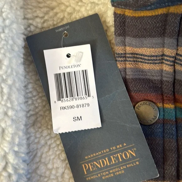 Pendleton Sherpa blanket stripe shirt jacket - Picture 2 of 5